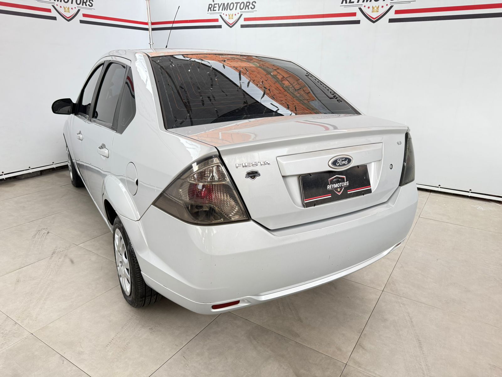 FIESTA SEDAN ROCAM 1.6 FLEX (FORD)