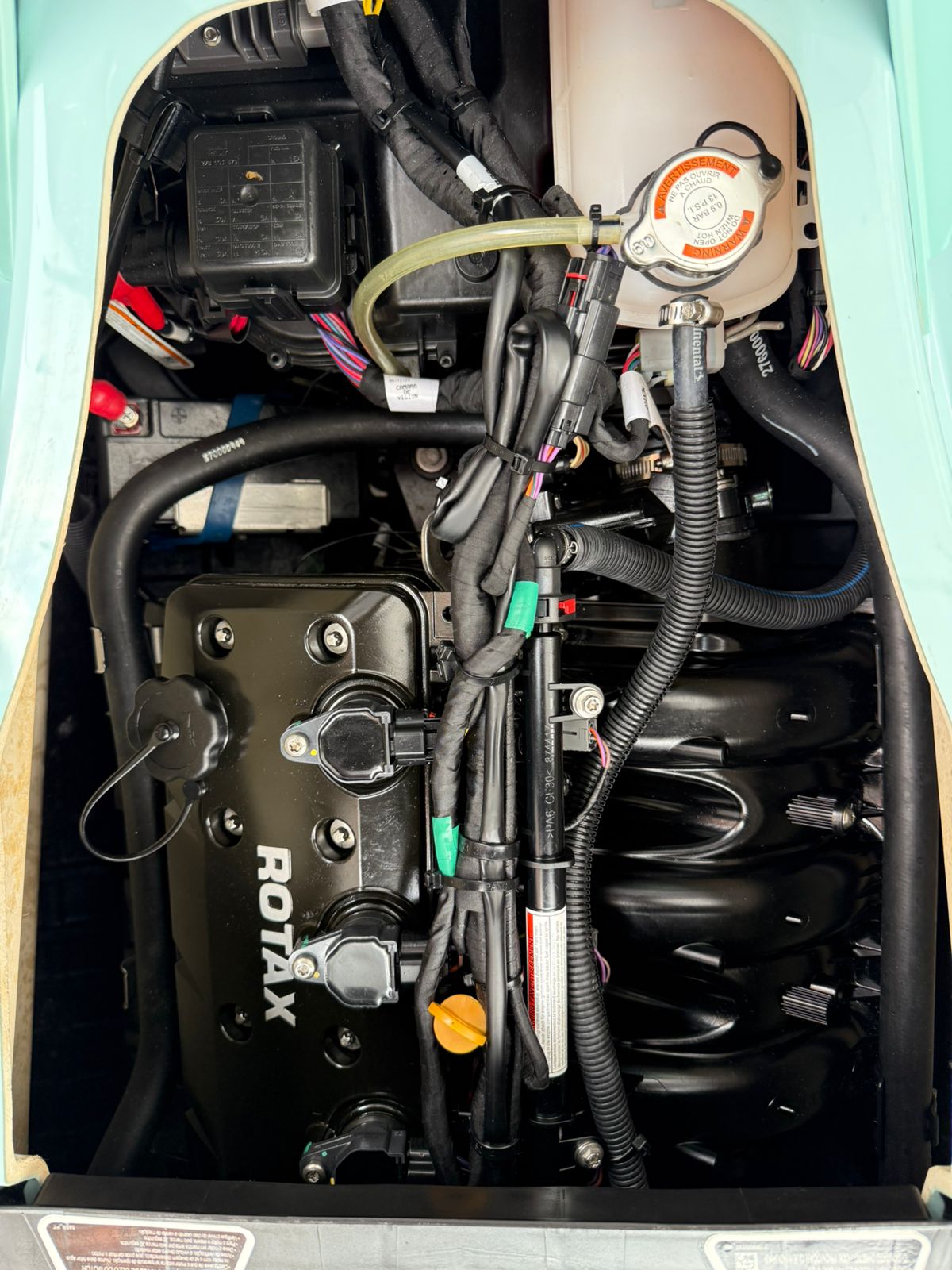 JETSKI SEADOO 170 2024 VERDE 10 HORAS