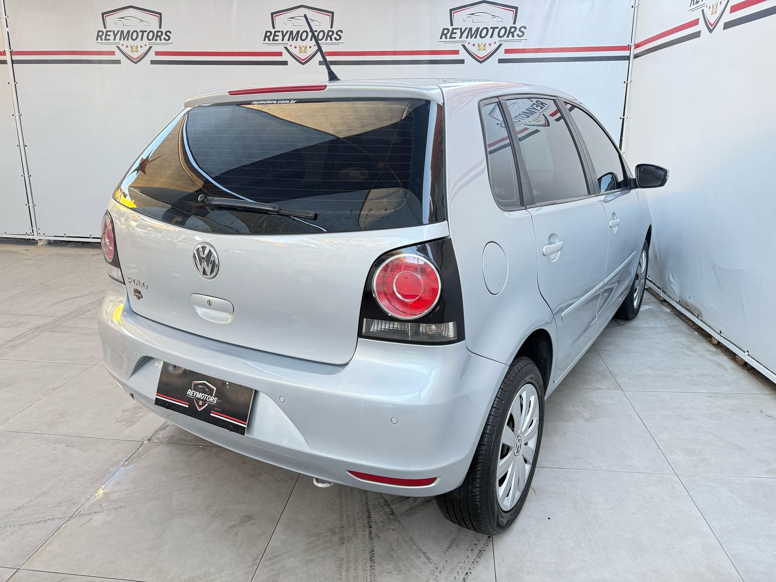 POLO 1.6 MI 8V 4P FLEX (VOLKSWAGEN)