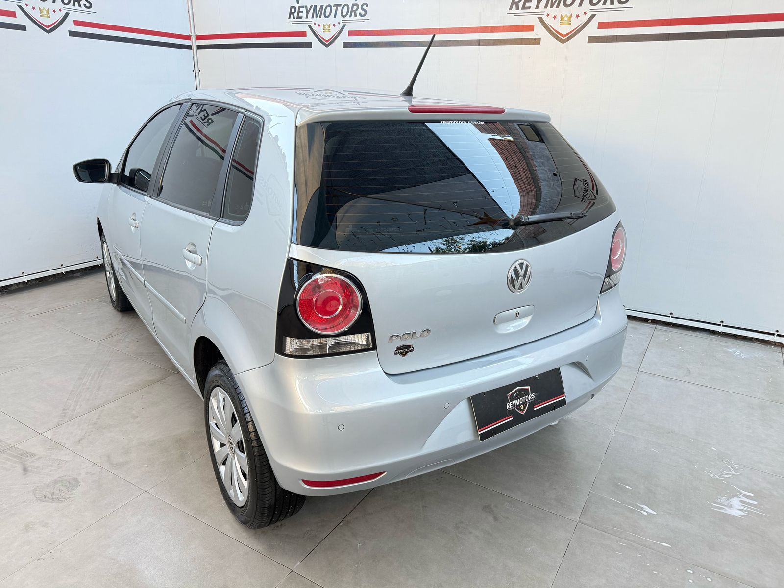 POLO 1.6 MI 8V 4P FLEX (VOLKSWAGEN)